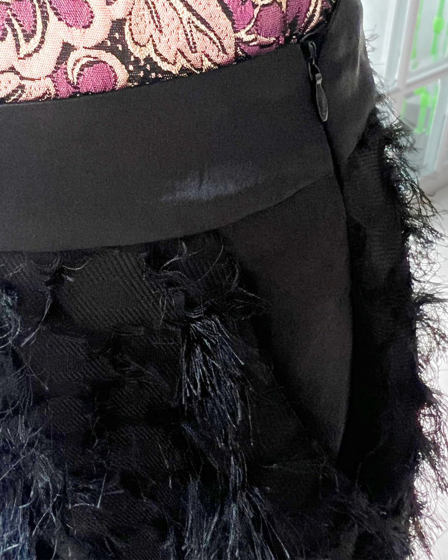 Kohl skirt